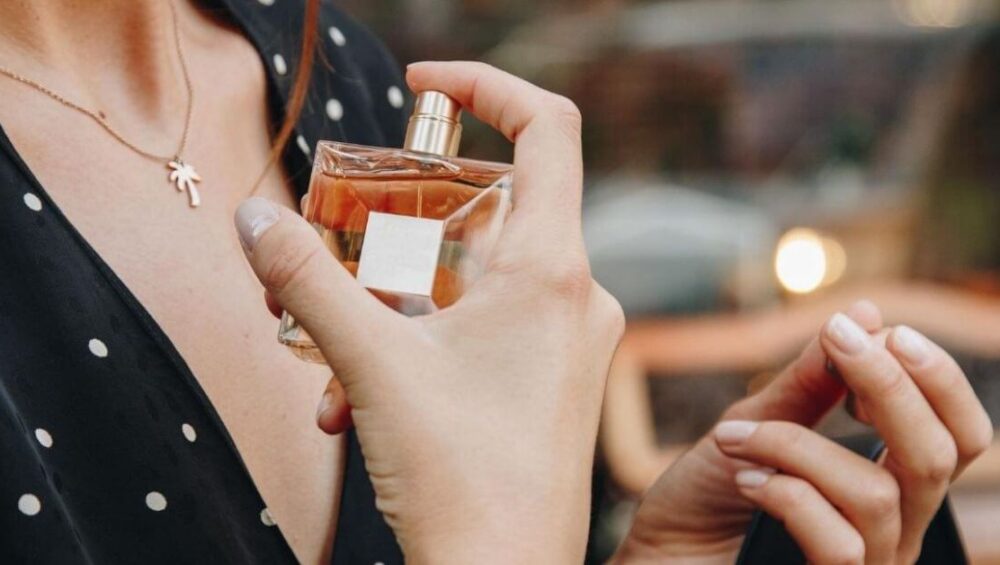 how-fragrances-affect-our-mood-and-emotions